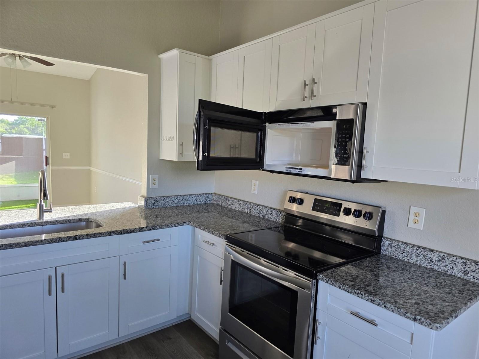 Image 15 of 21 For 4659 Copper Lane