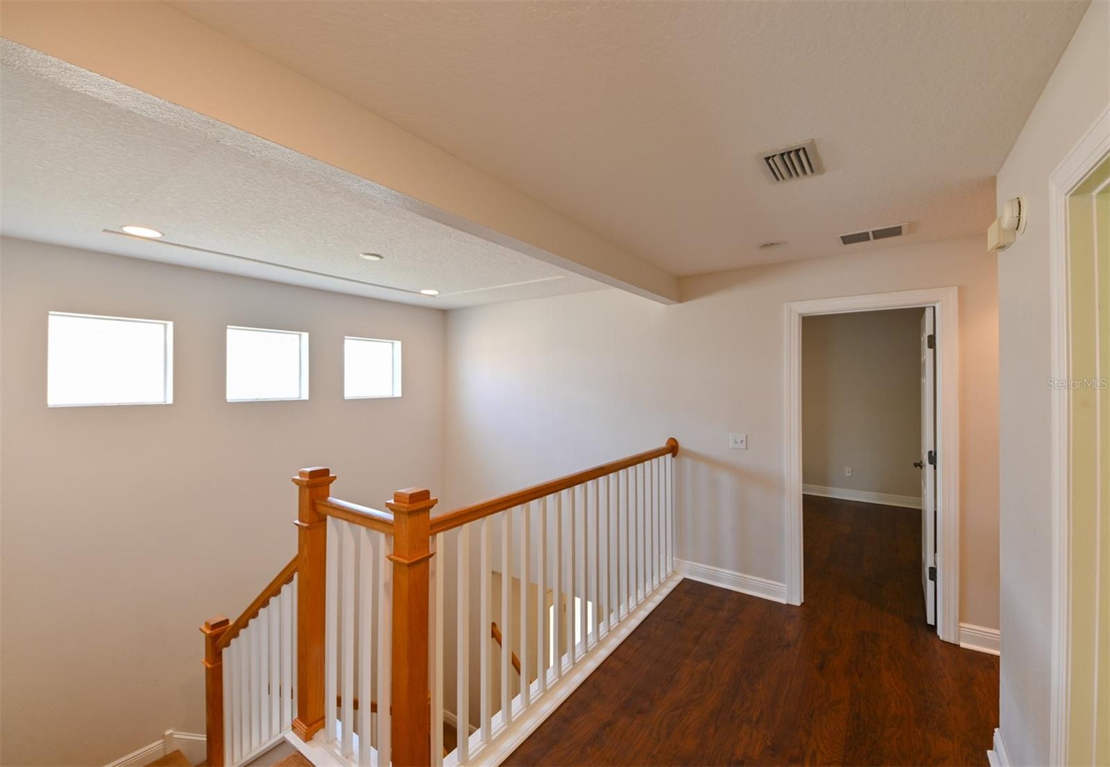 Image 17 of 59 For 277 Valencia Circle