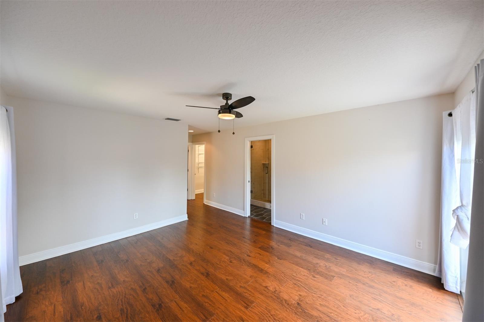 Image 22 of 59 For 277 Valencia Circle