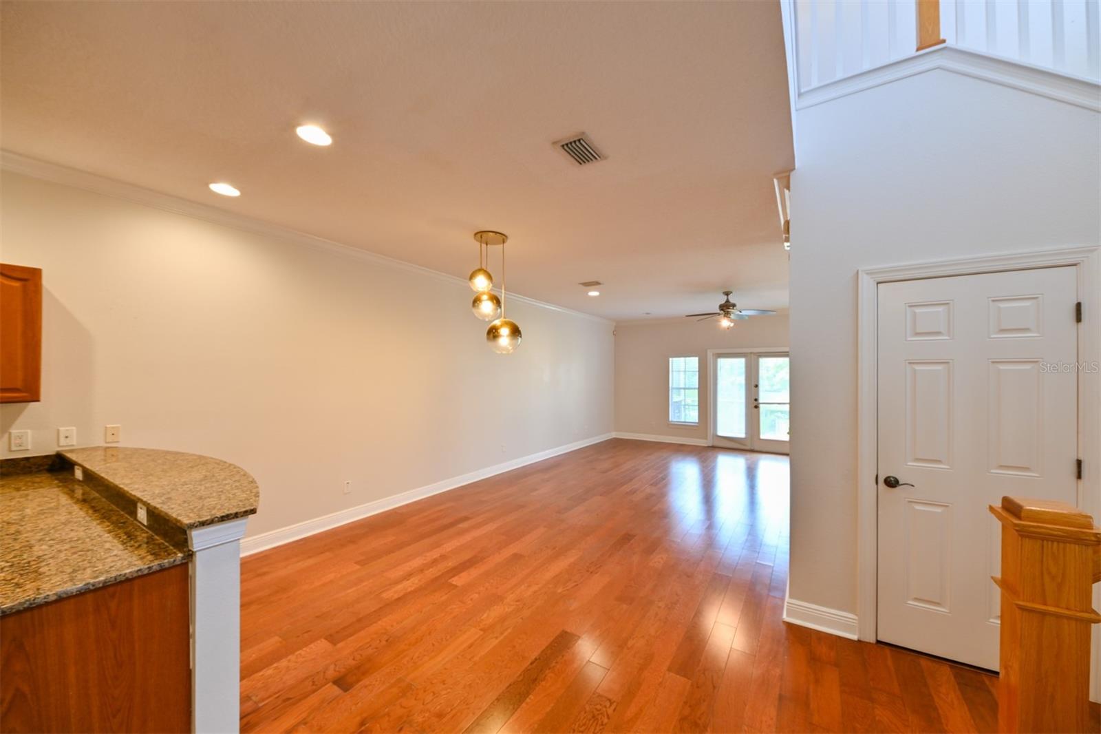 Image 35 of 59 For 277 Valencia Circle