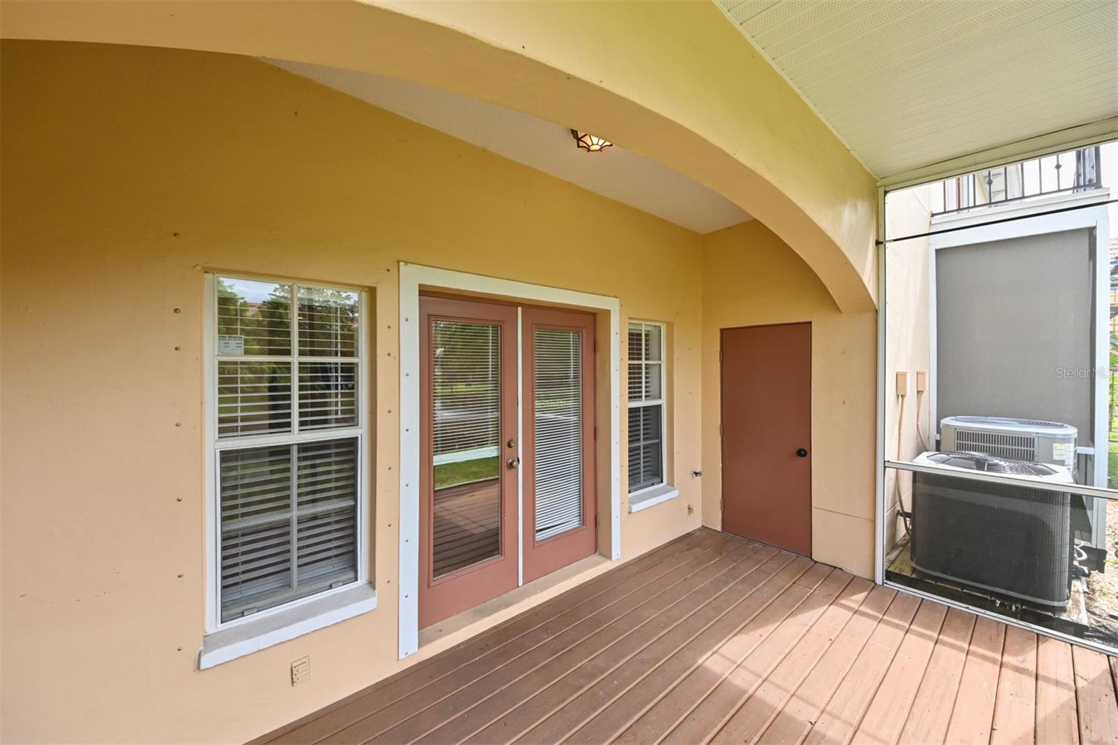 Image 44 of 59 For 277 Valencia Circle