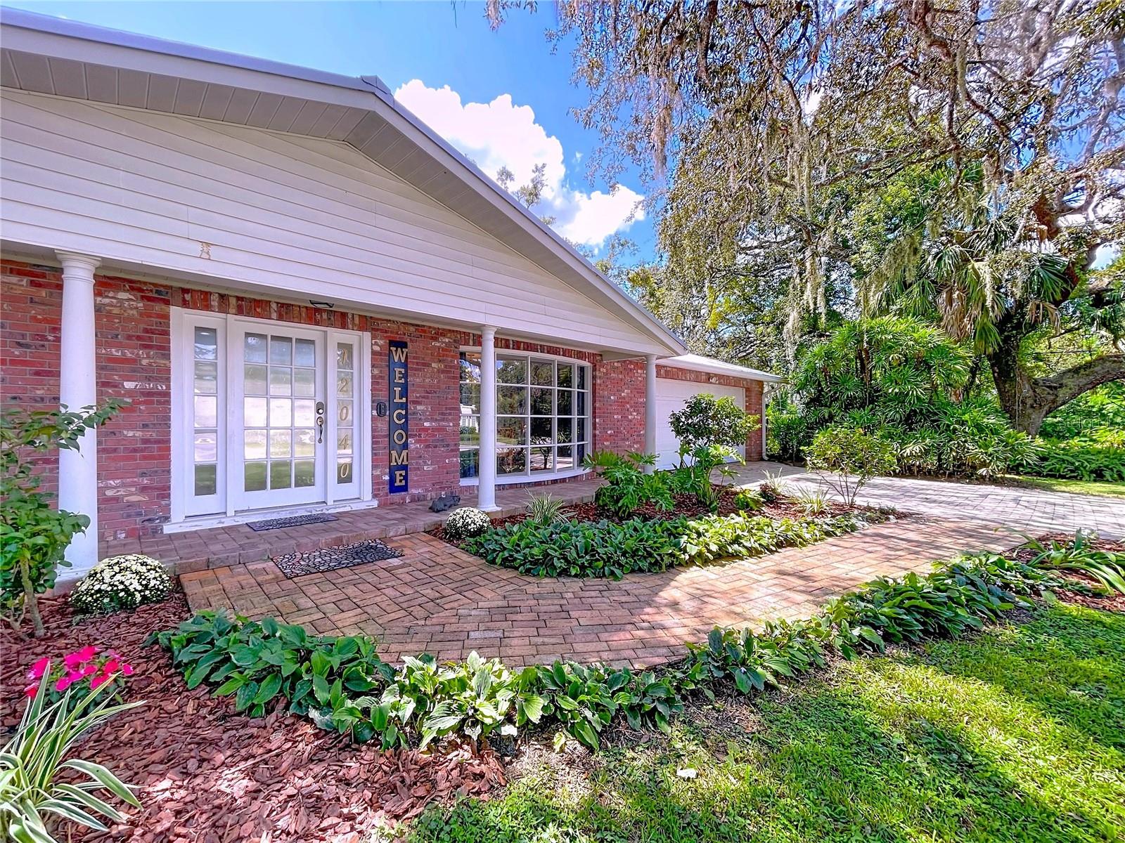 Image 14 of 85 For 12040 Riverhills Drive