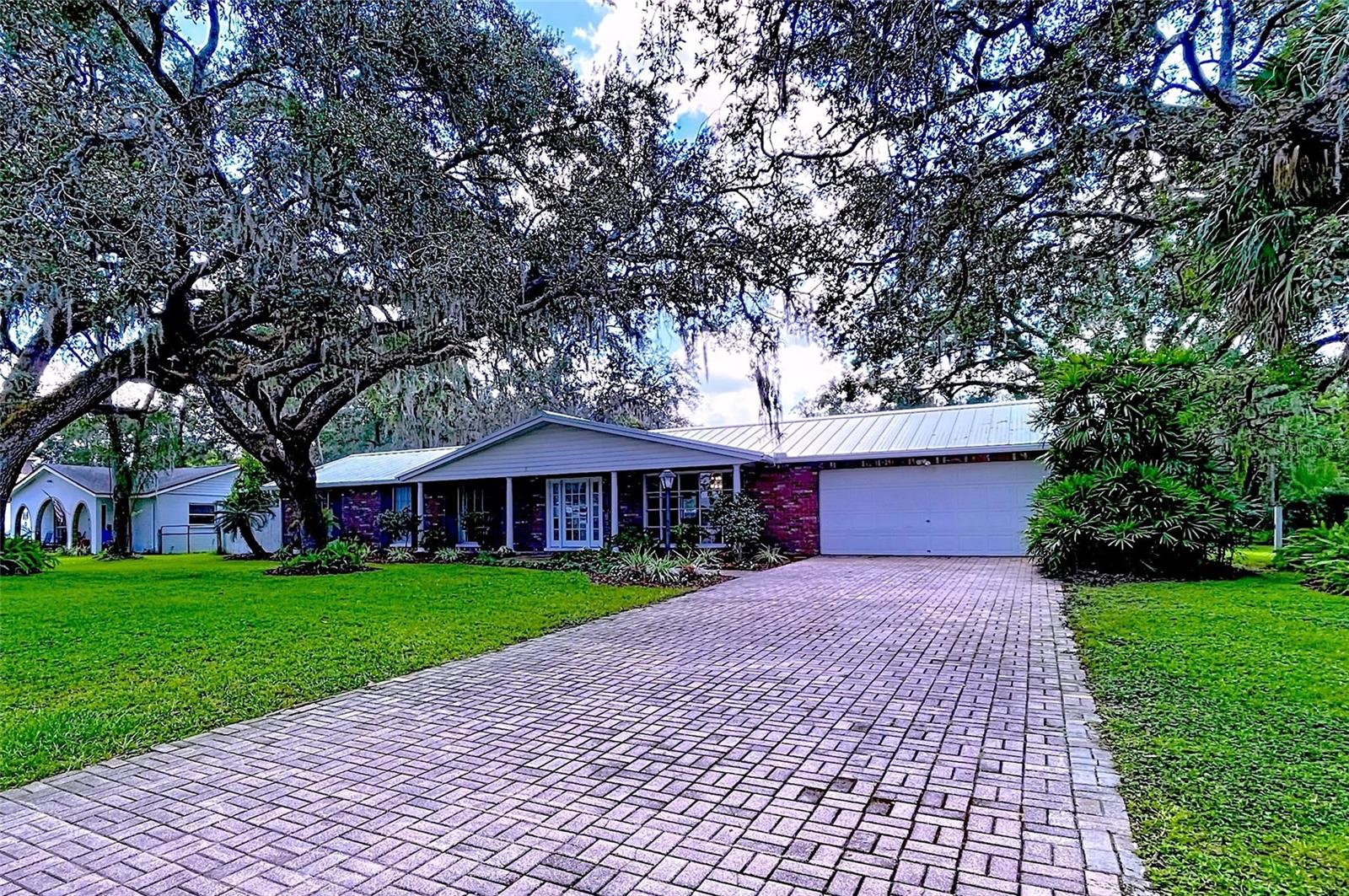 Image 74 of 85 For 12040 Riverhills Drive