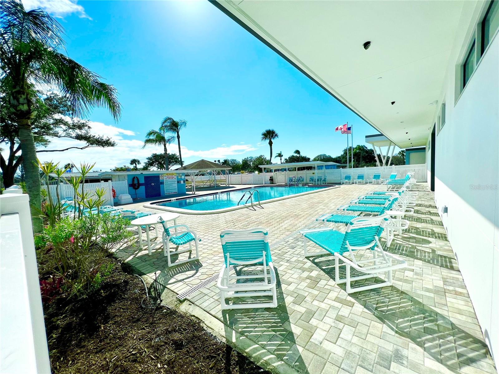 Image 27 of 50 For 1100 Belcher Road S 100