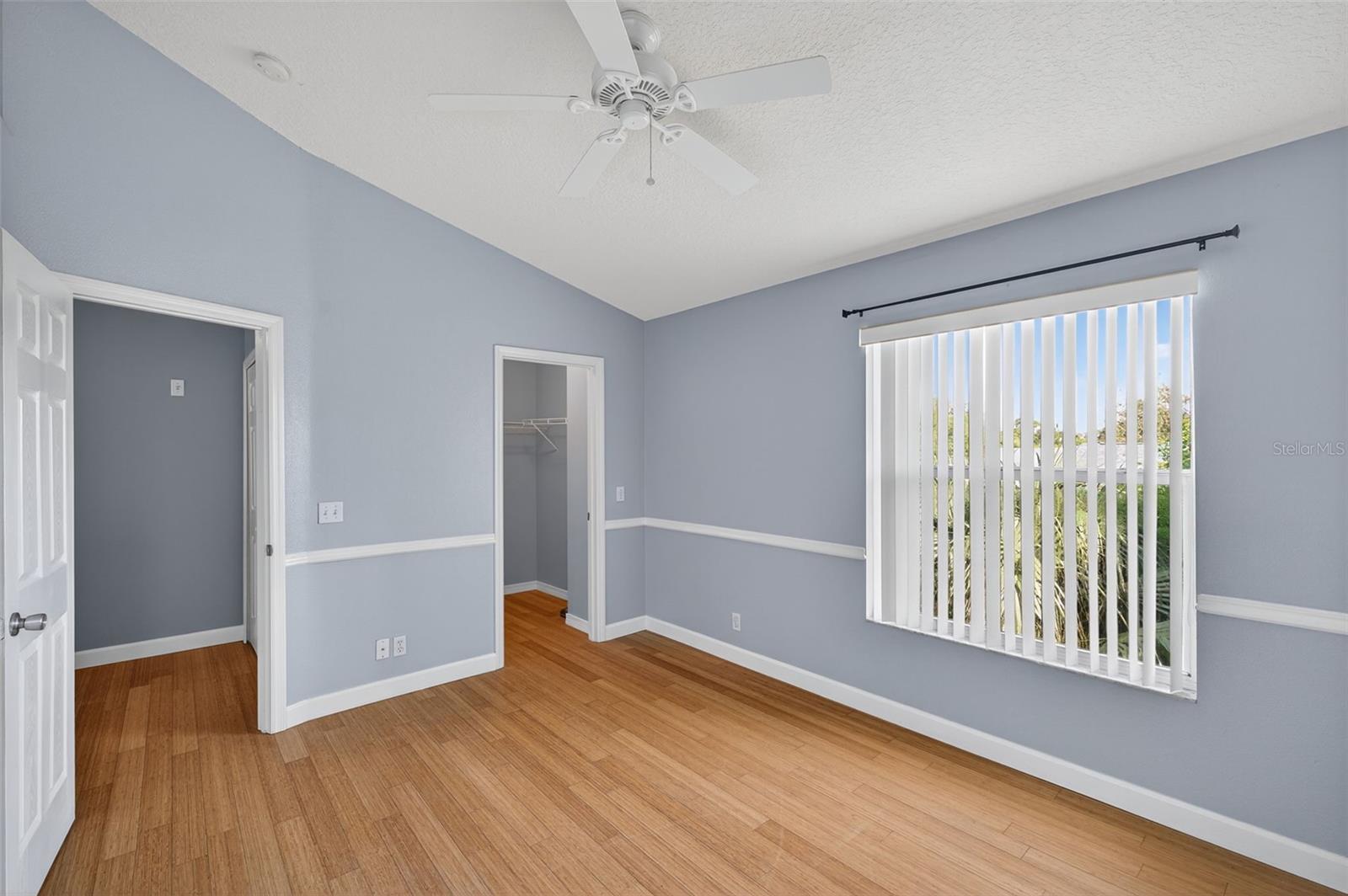 Image 20 of 38 For 13777 Forest Lake Drive