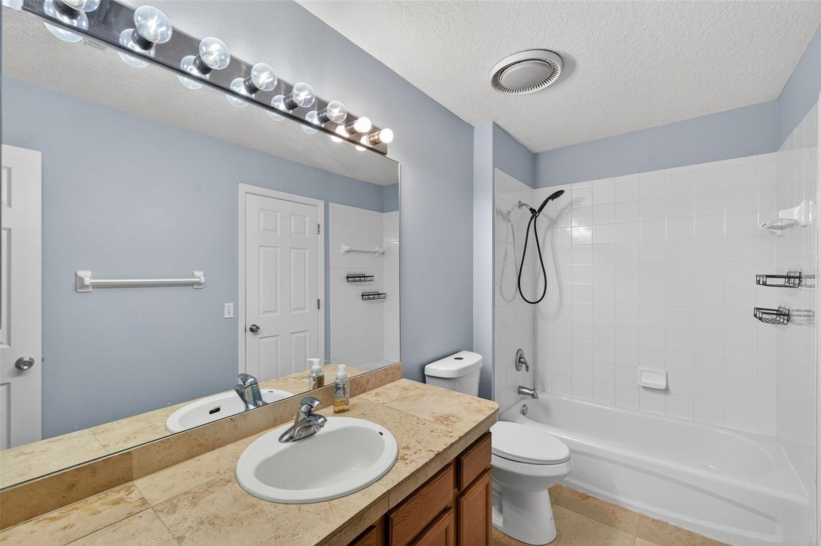 Image 29 of 38 For 13777 Forest Lake Drive