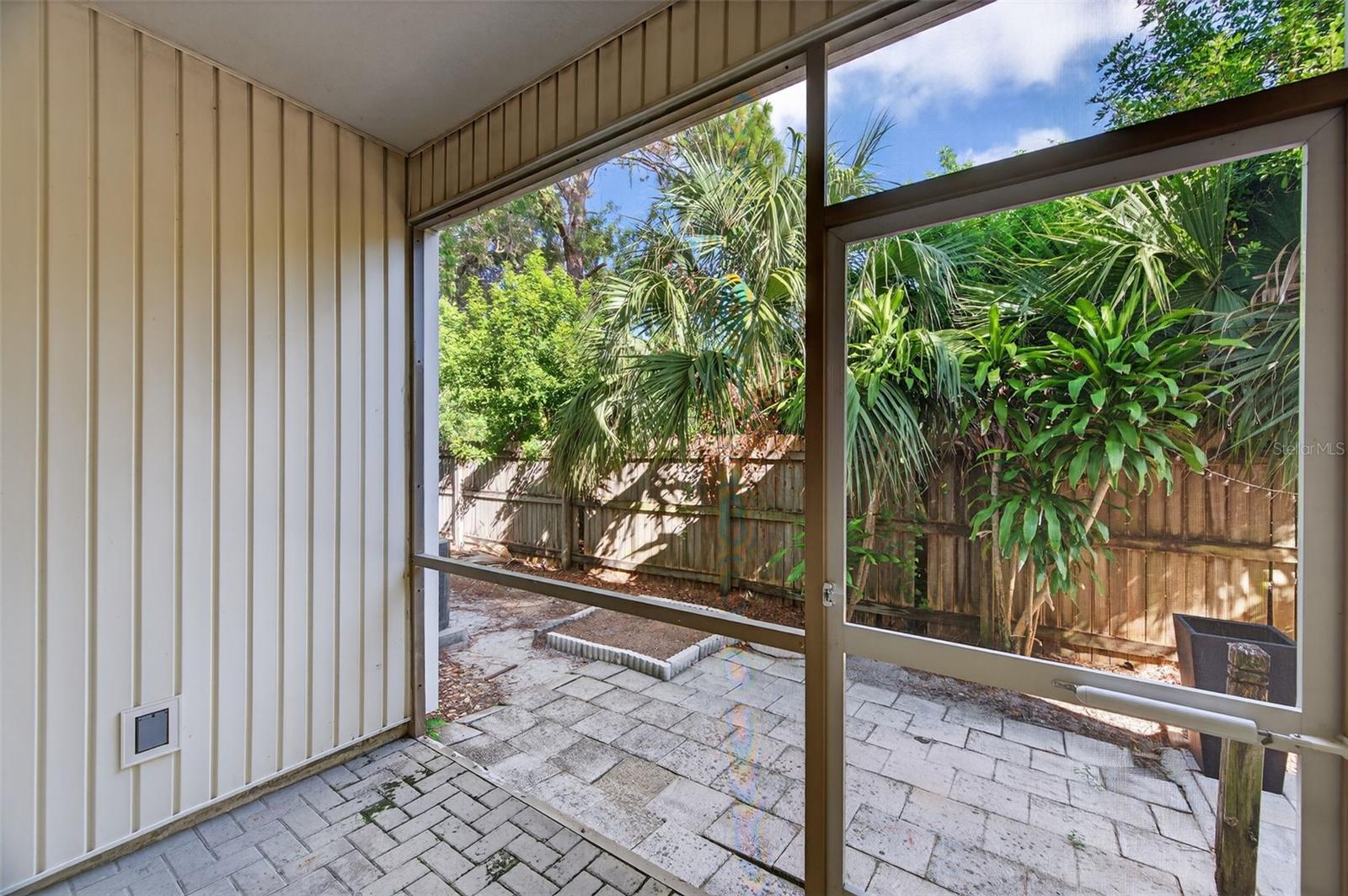Image 31 of 38 For 13777 Forest Lake Drive