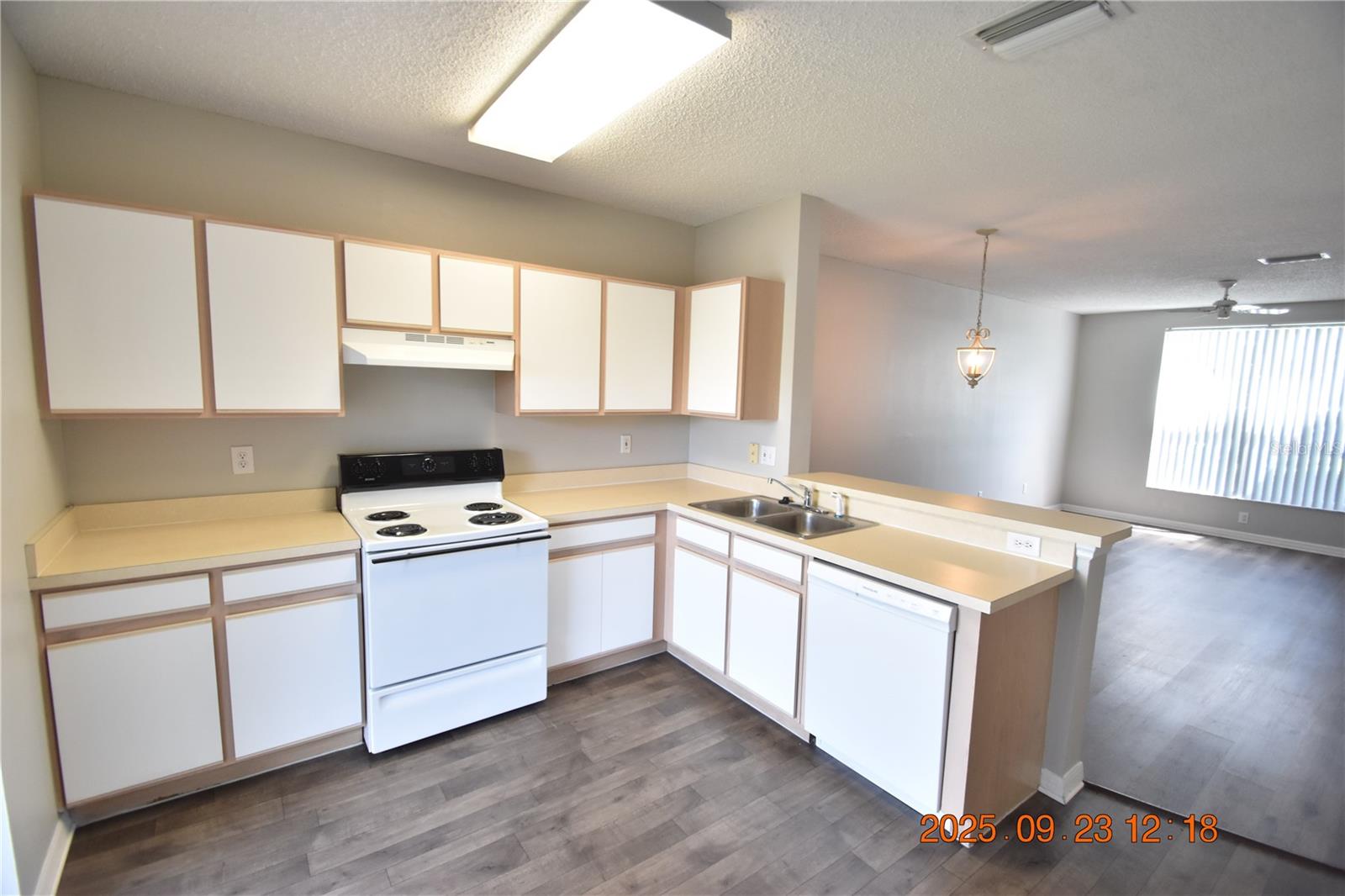 Image 14 of 27 For 6536 Osprey Lake Circle 6536
