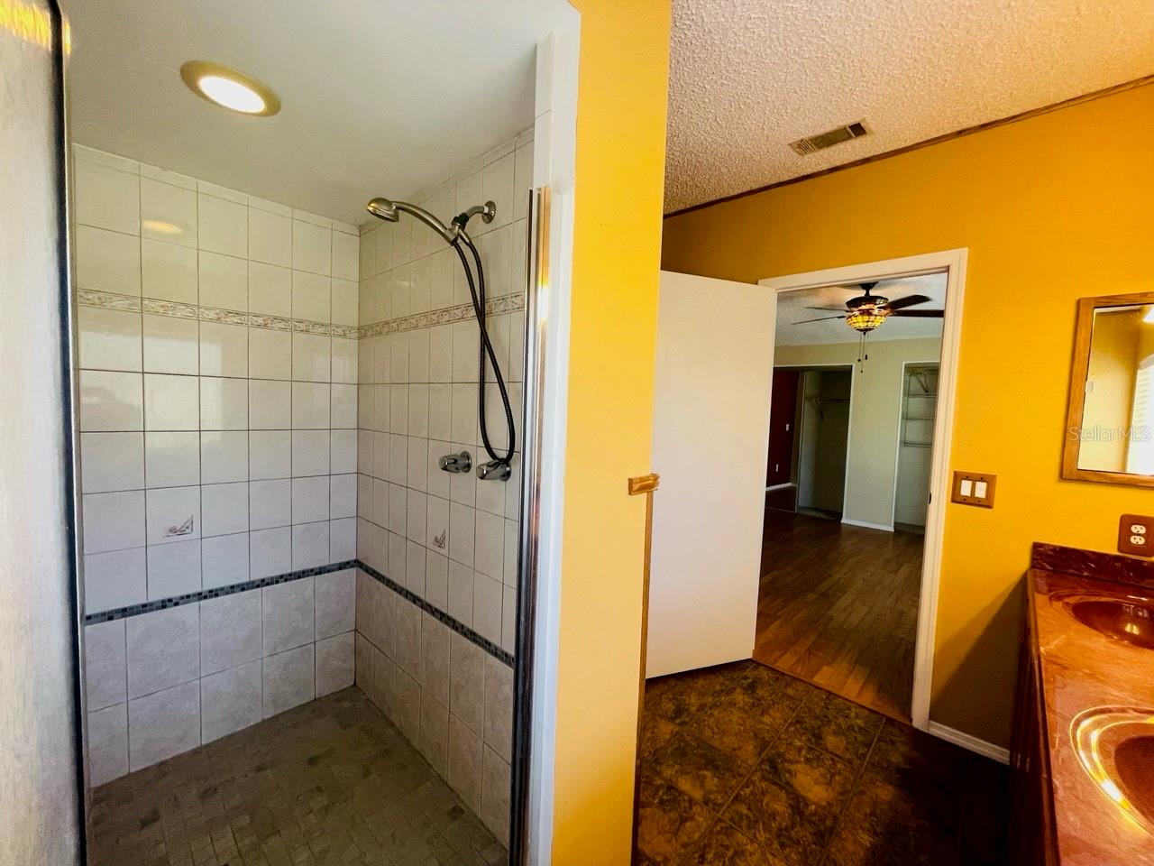 Image 13 of 44 For 6810 Pearson Lane