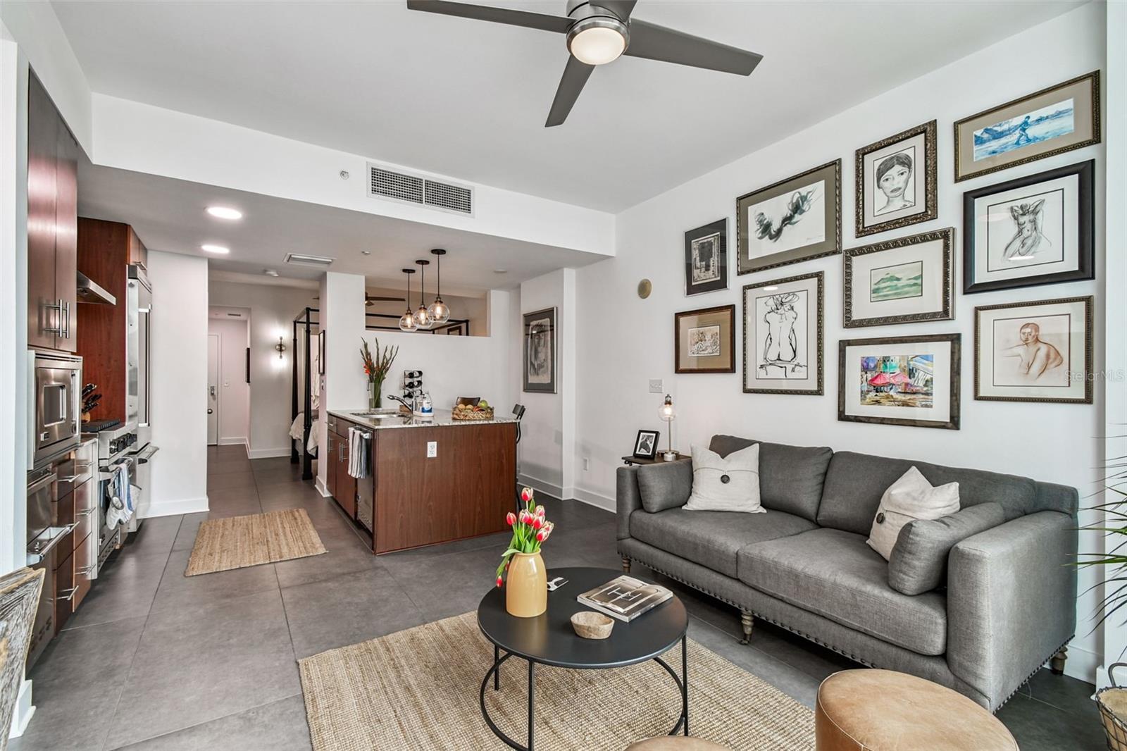 Image 11 of 44 For 1120 Kennedy Boulevard 724