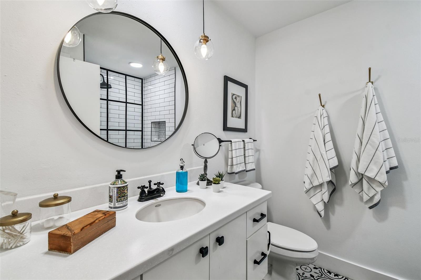 Image 20 of 44 For 1120 Kennedy Boulevard 724