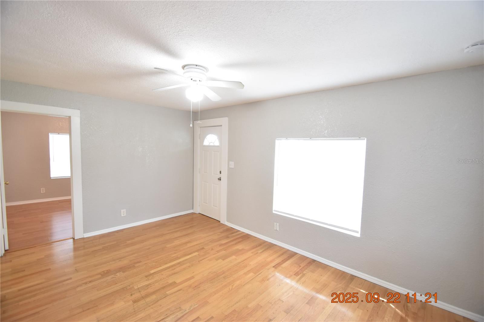 Image 11 of 38 For 5101 15th Avenue S