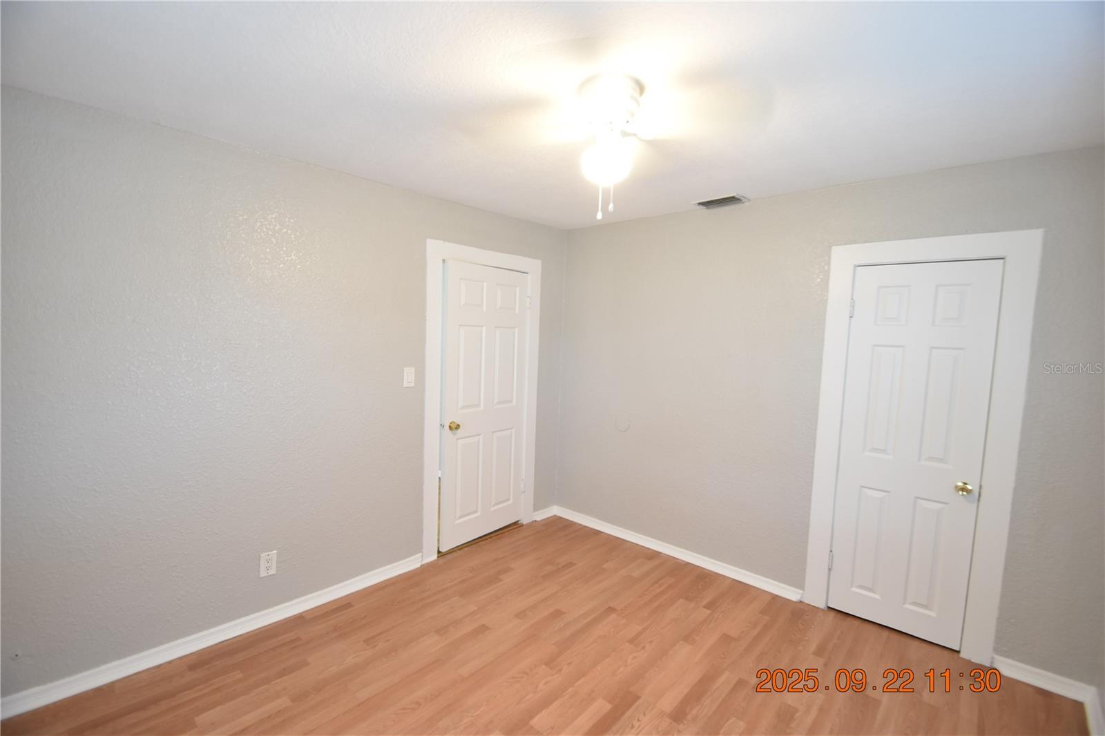 Image 32 of 38 For 5101 15th Avenue S