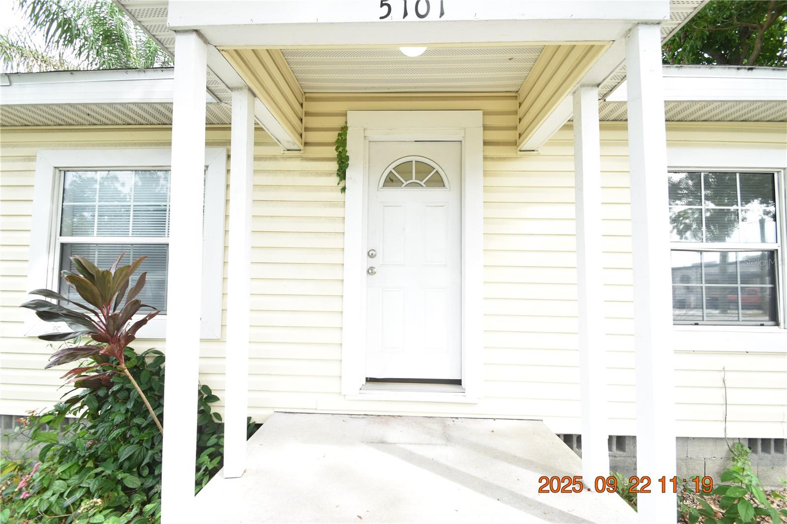 Image 8 of 38 For 5101 15th Avenue S