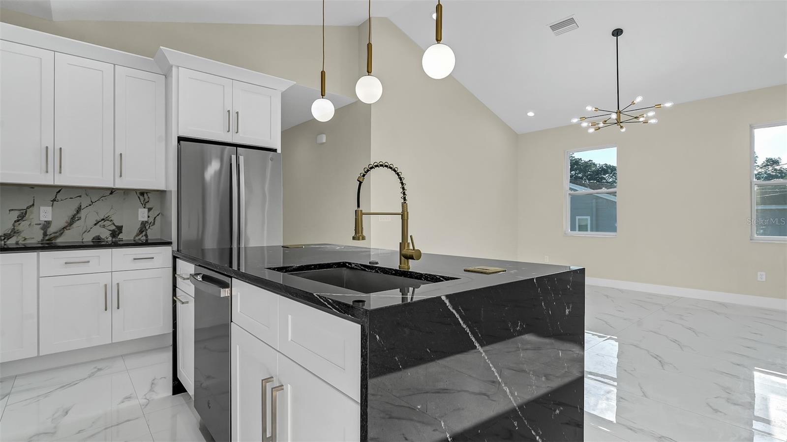 Image 10 of 36 For 2839 60th Avenue N