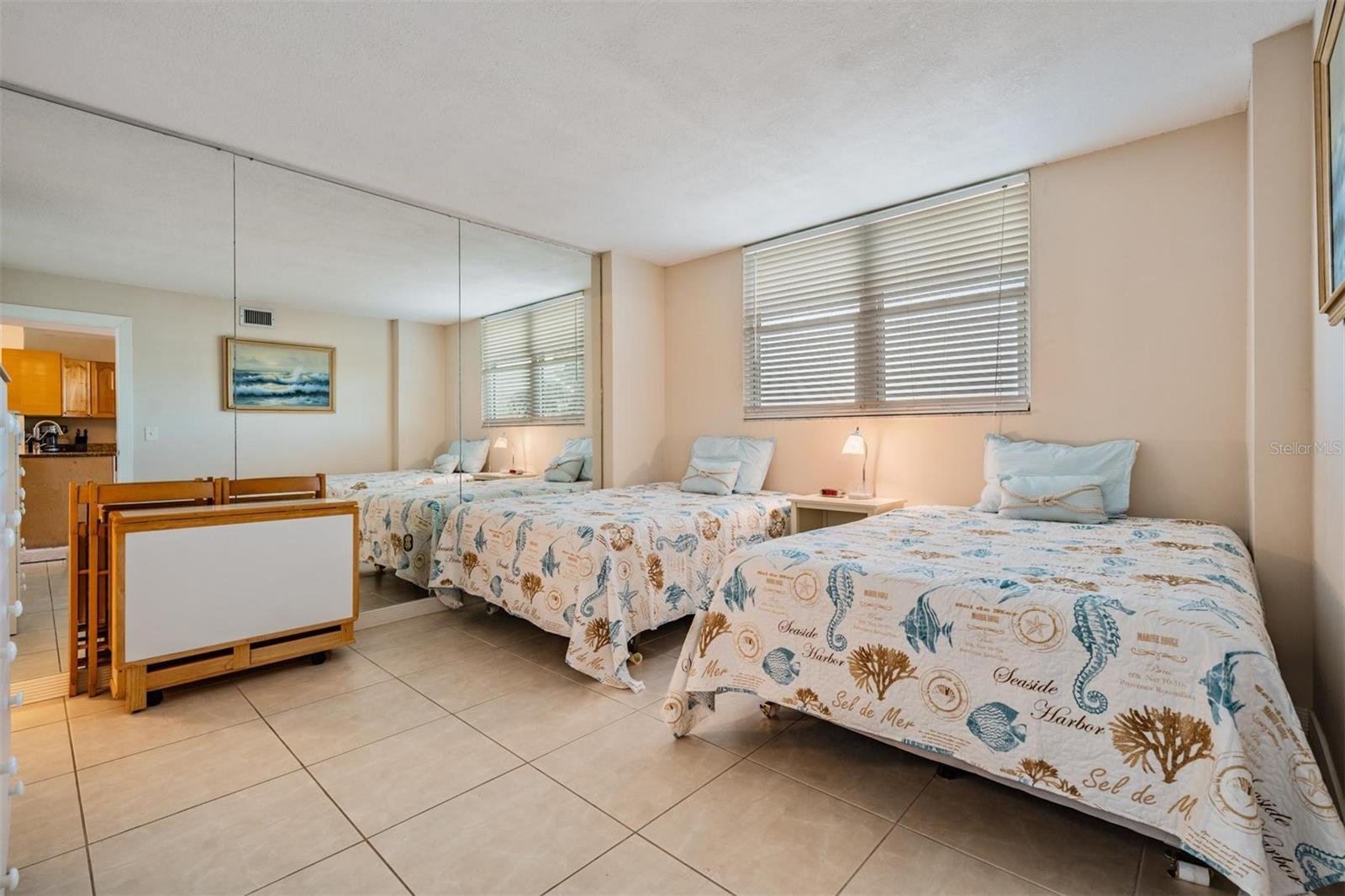 Image 26 of 36 For 18304 Gulf Boulevard 216