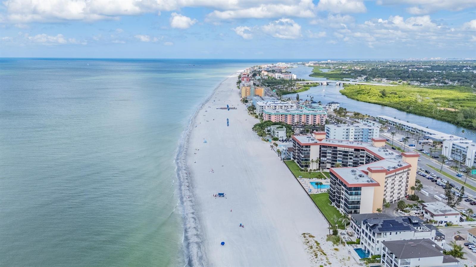 Image 37 of 45 For 18304 Gulf Boulevard 216