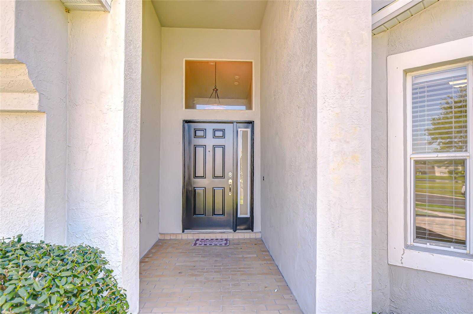 Image 2 of 30 For 25712 Bruford Boulevard