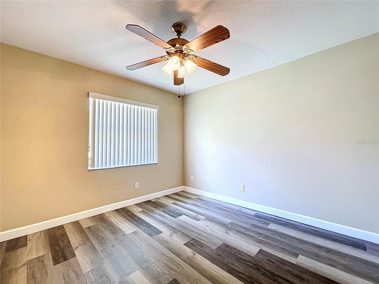 Image 30 of 55 For 1535 Nursery Road 107