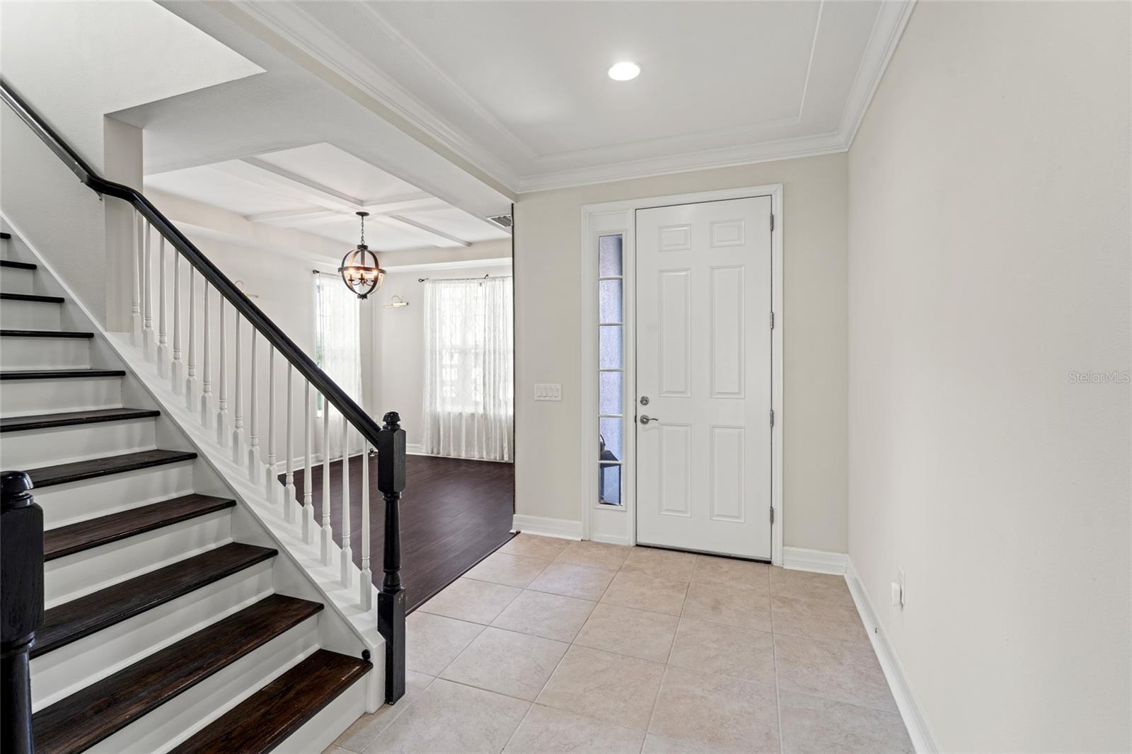 Listing photo id 12 for 4522 Scarlet Loop