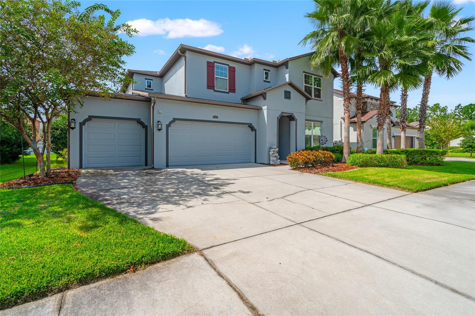 Listing photo id 42 for 4522 Scarlet Loop