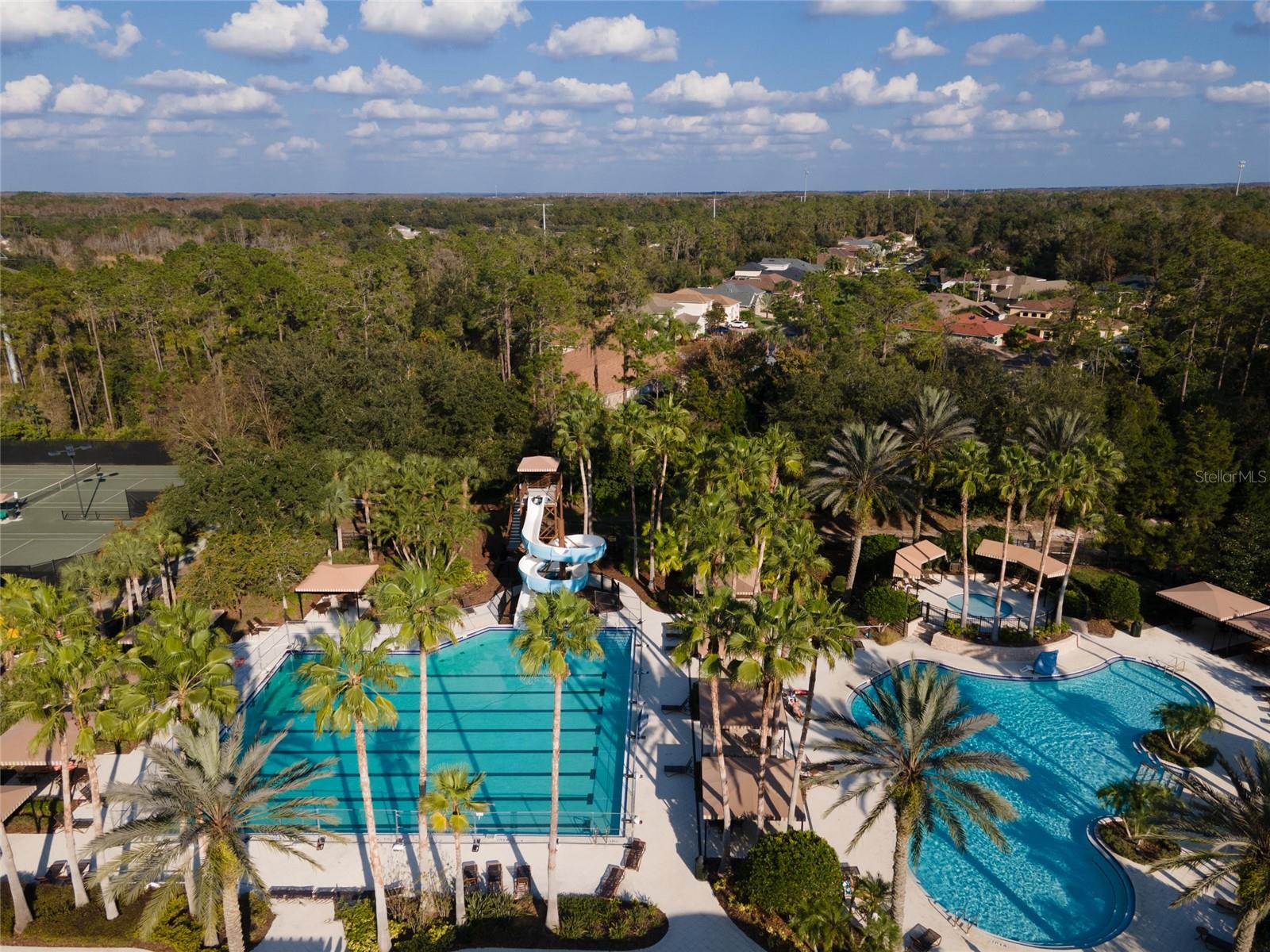 Listing photo id 55 for 4522 Scarlet Loop