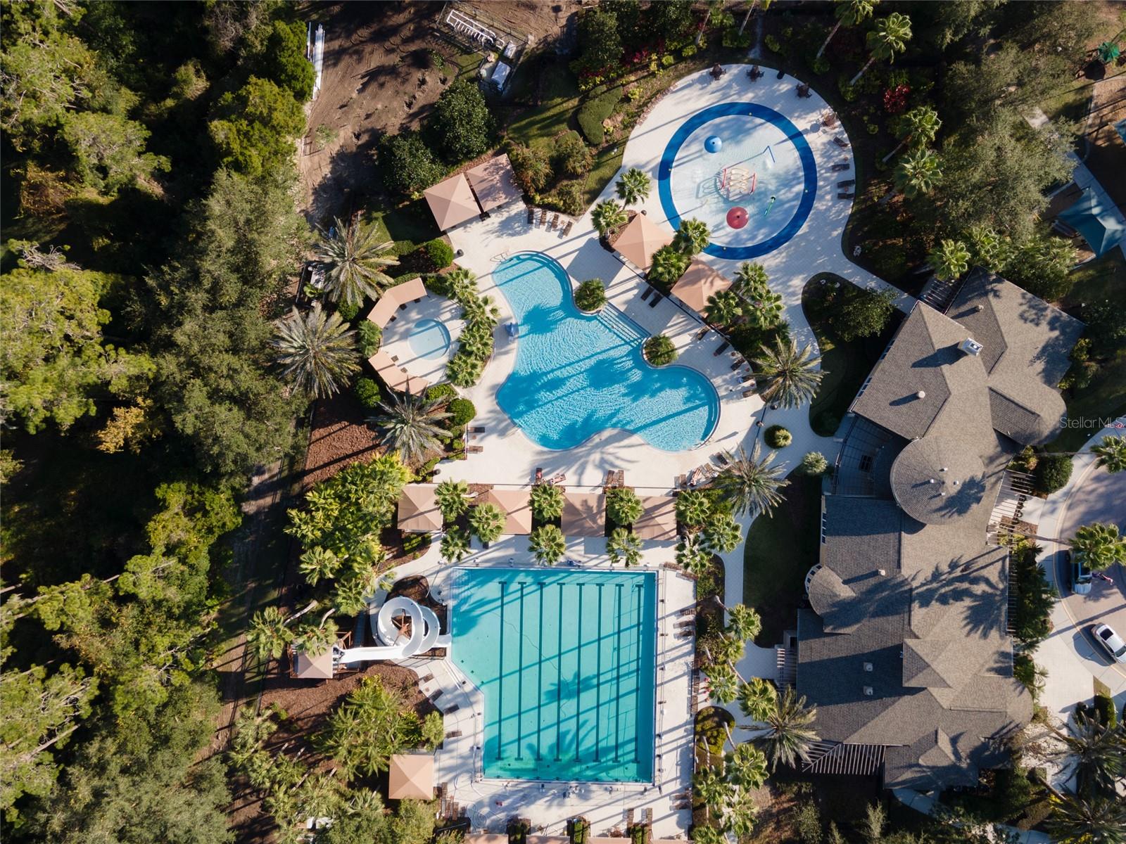 Listing photo id 60 for 4522 Scarlet Loop