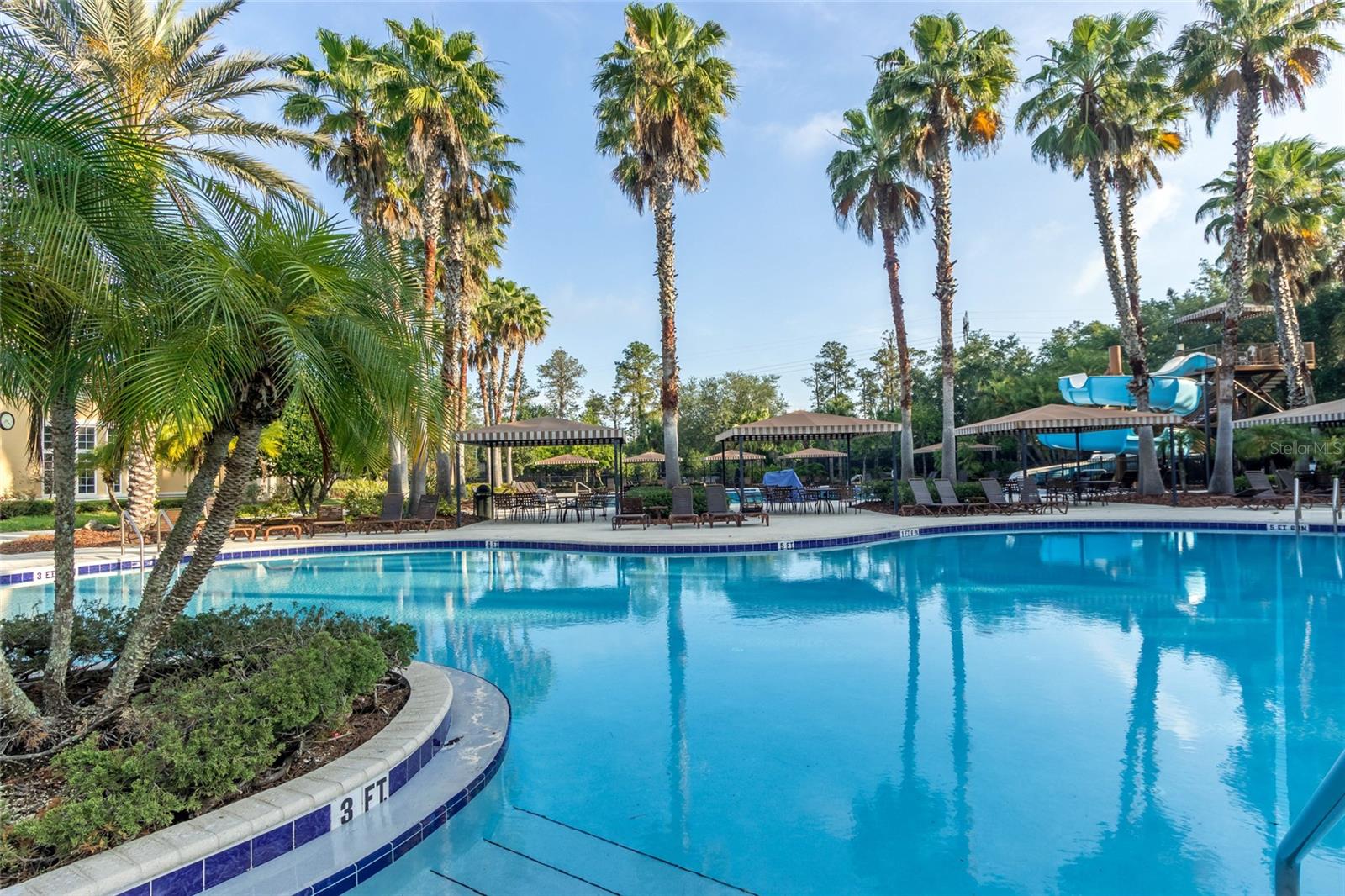 Listing photo id 65 for 4522 Scarlet Loop