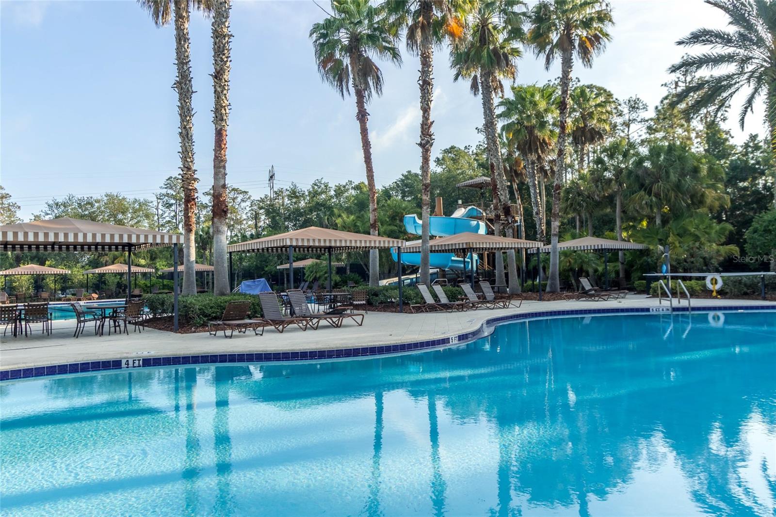 Listing photo id 66 for 4522 Scarlet Loop