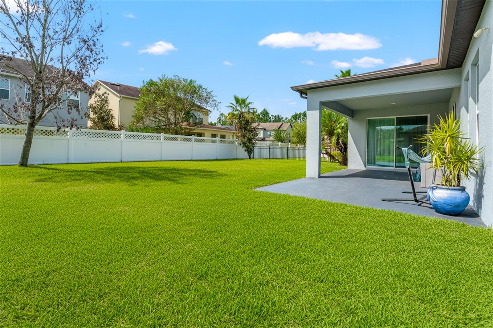 Listing photo id 7 for 4522 Scarlet Loop