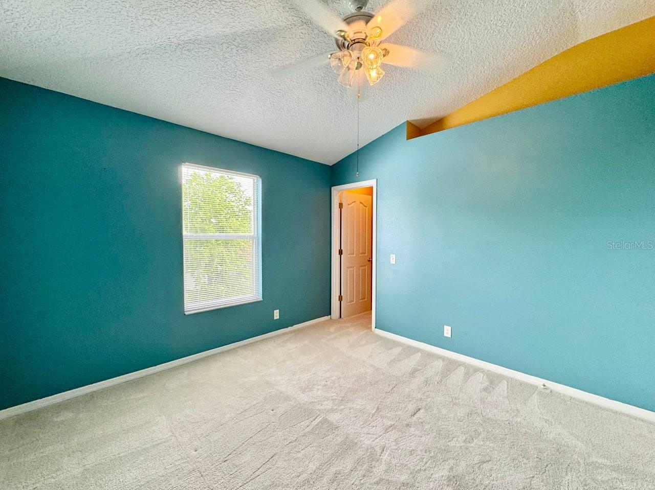 Image 34 of 51 For 884 Addison Drive Ne