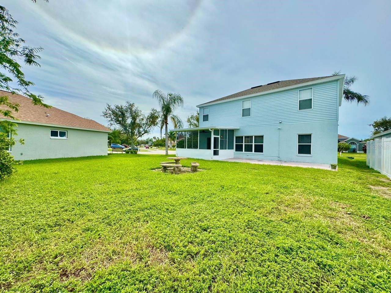 Image 44 of 51 For 884 Addison Drive Ne