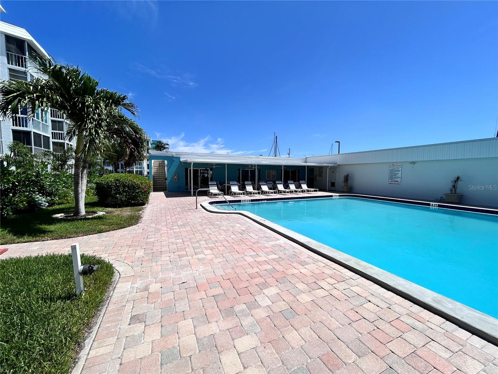 Image 36 of 46 For 4910 38th Way S 108