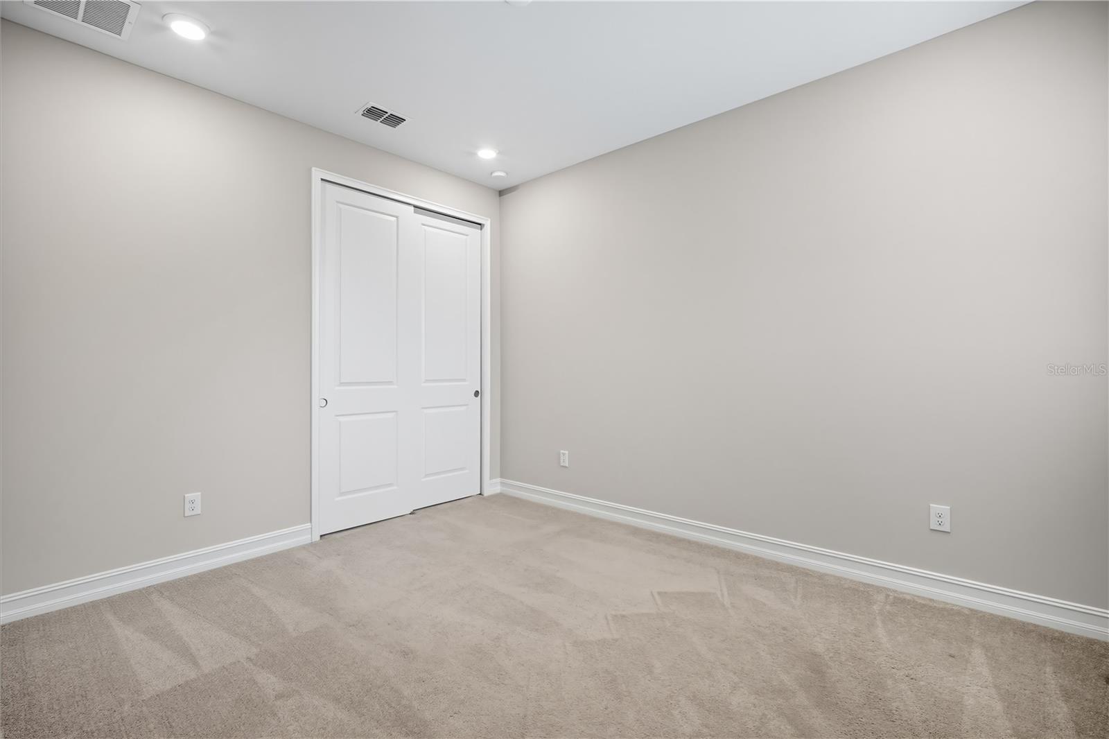 Image 15 of 30 For 4663 Almada Lane