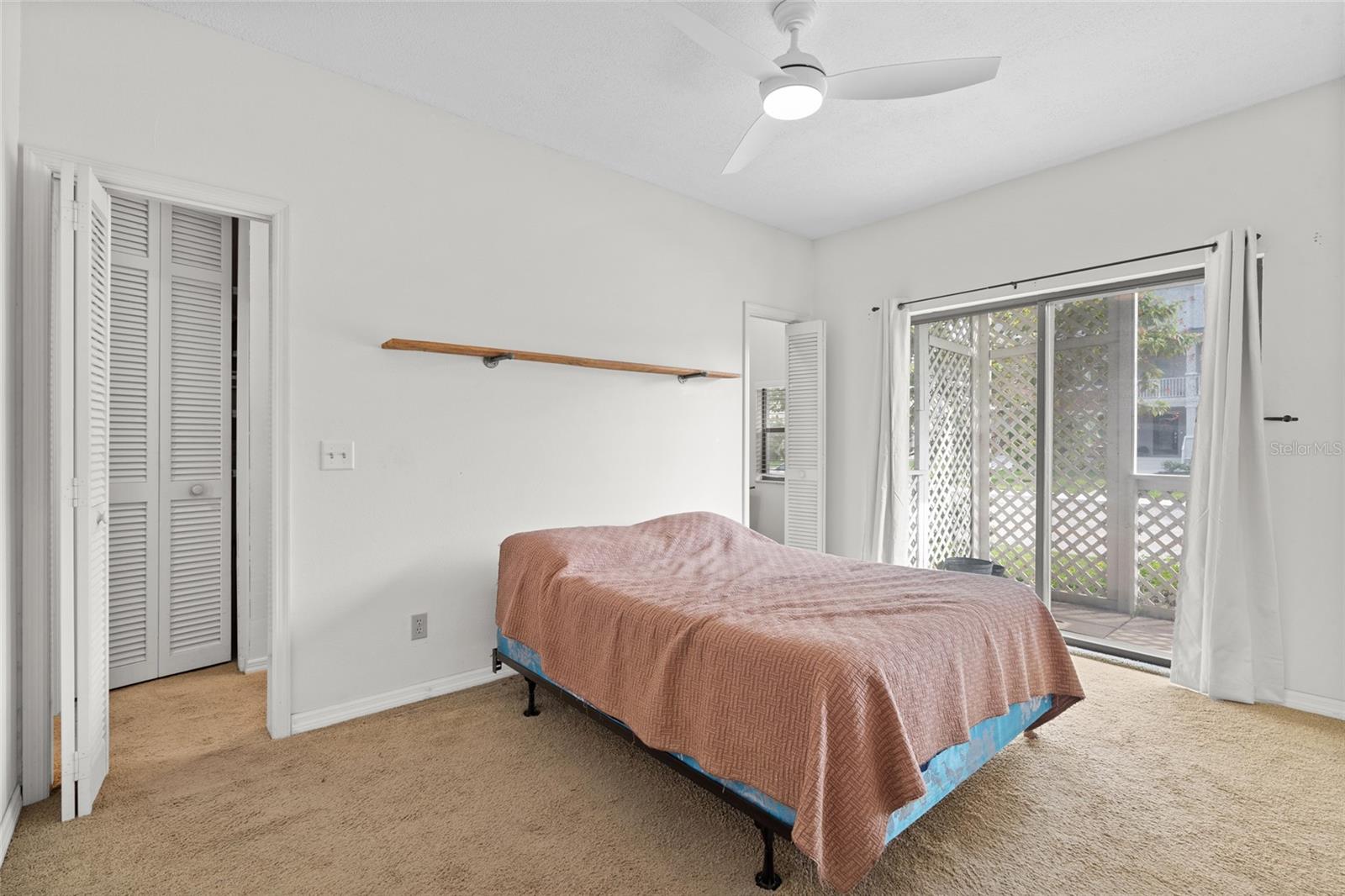 Image 8 of 21 For 4405 Fair Oaks Avenue 9
