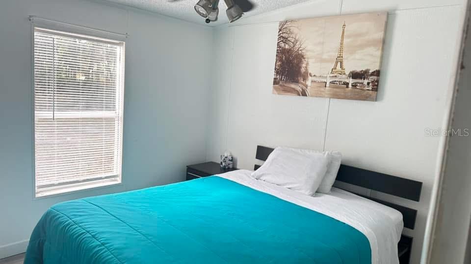 Image 11 of 13 For 6524 Liberty Lane