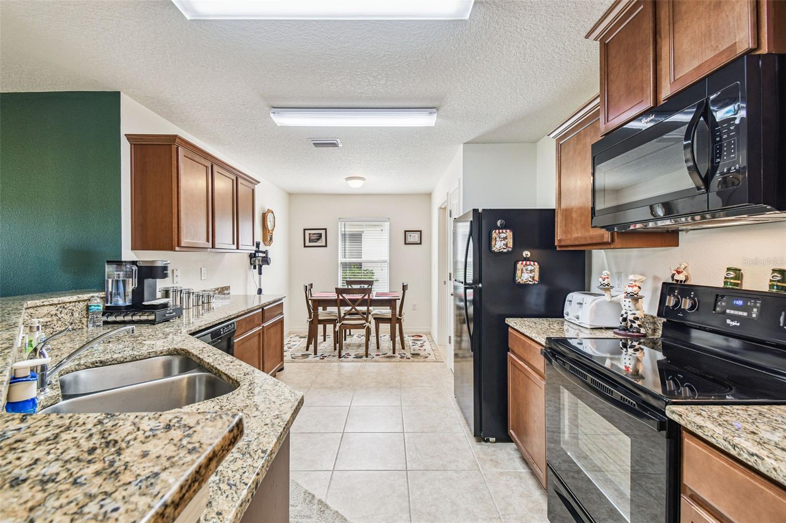 Image 9 of 79 For 30821 Water Lily Drive