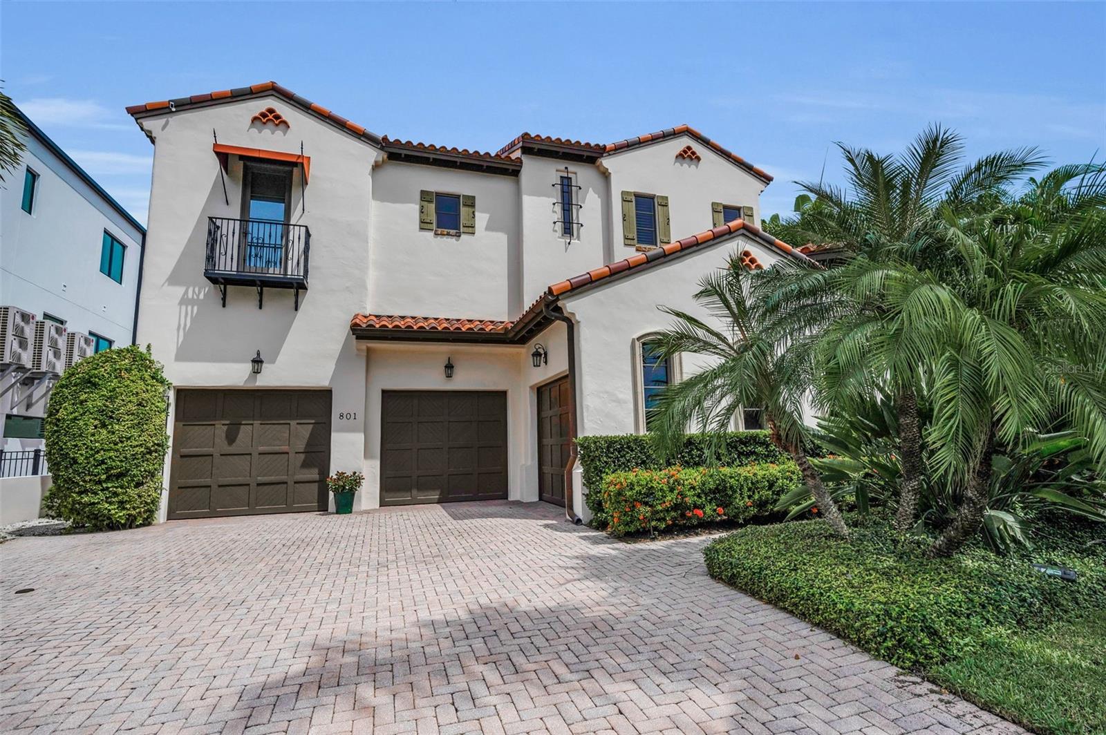 Image 2 of 97 For 801 Brightwaters Boulevard Ne