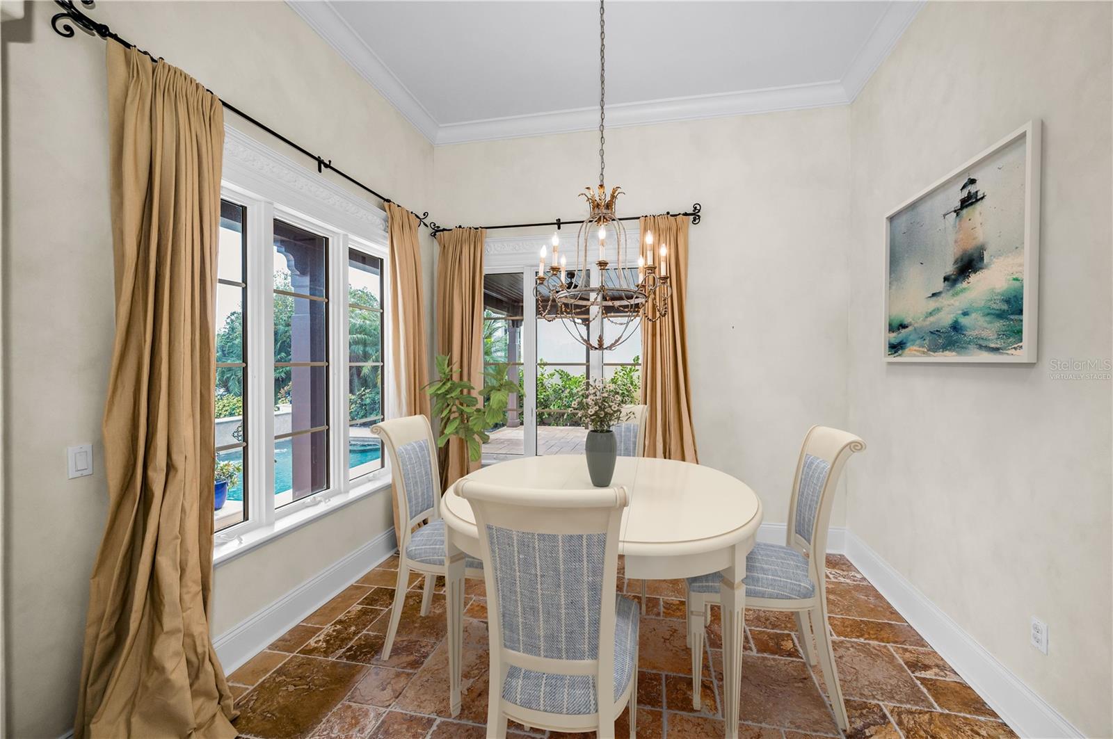 Image 28 of 97 For 801 Brightwaters Boulevard Ne