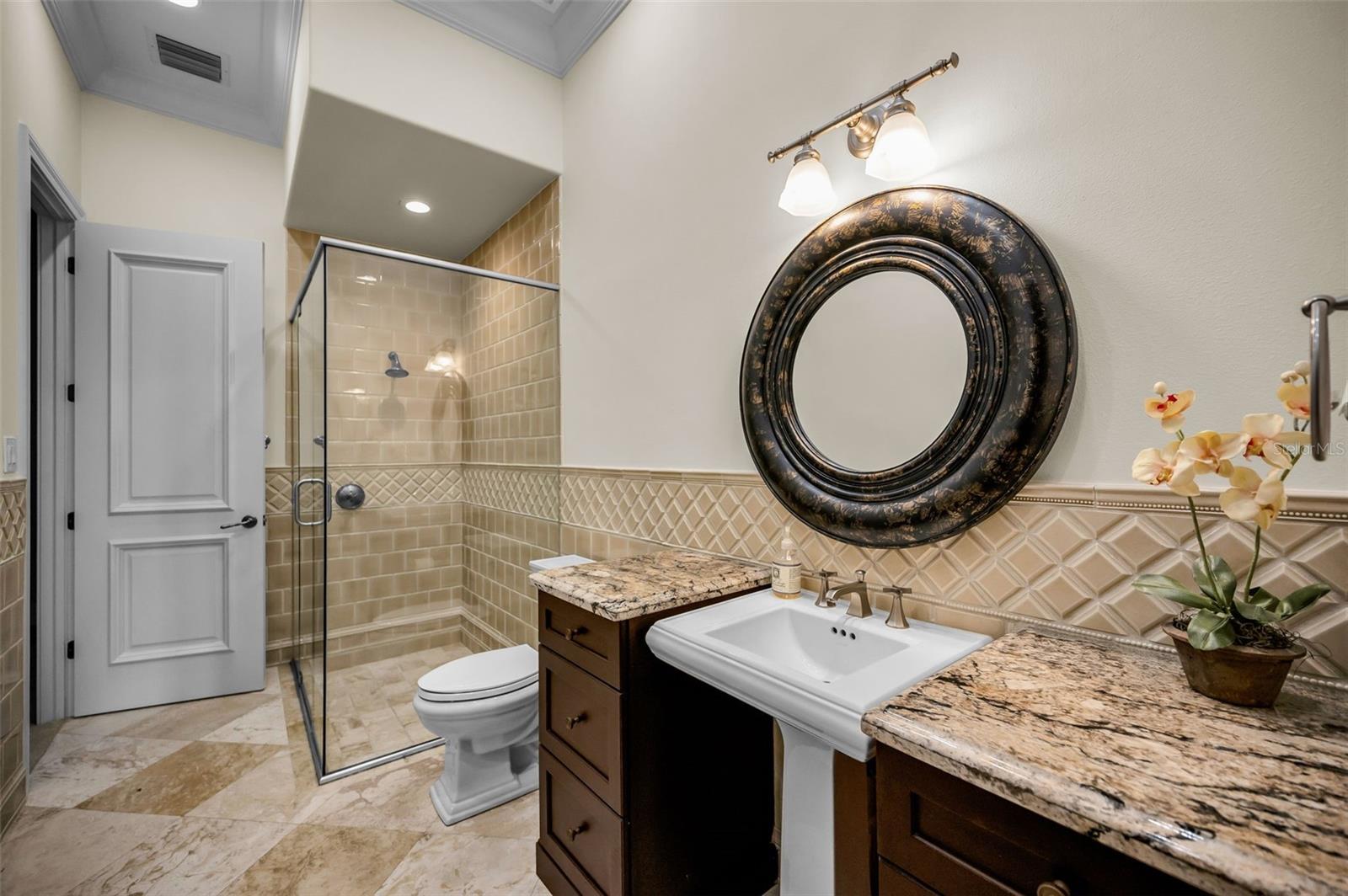 Image 40 of 97 For 801 Brightwaters Boulevard Ne