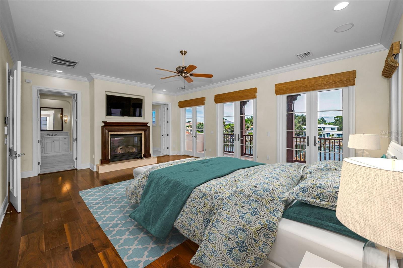 Image 47 of 97 For 801 Brightwaters Boulevard Ne