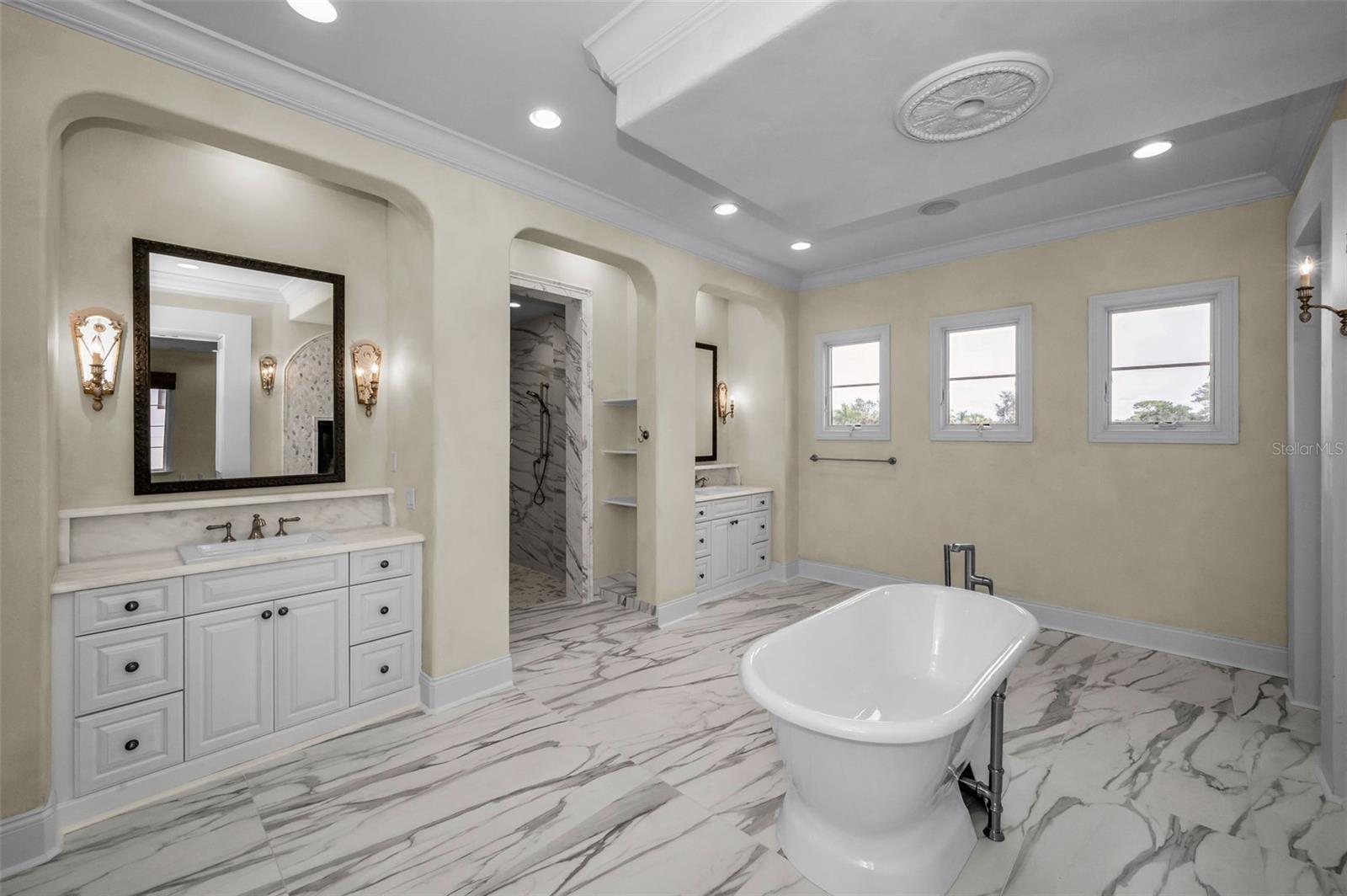 Image 53 of 97 For 801 Brightwaters Boulevard Ne