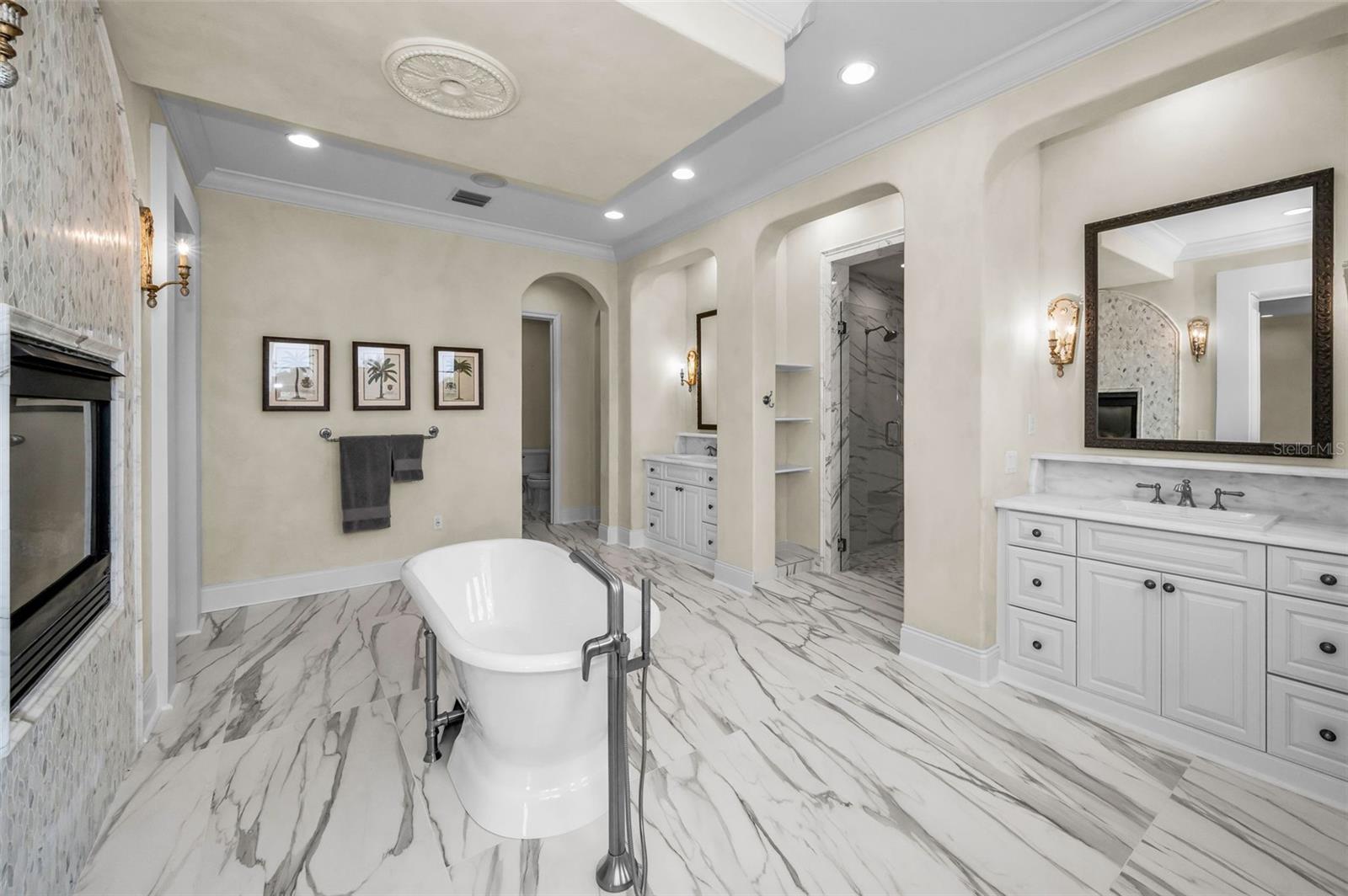 Image 57 of 97 For 801 Brightwaters Boulevard Ne