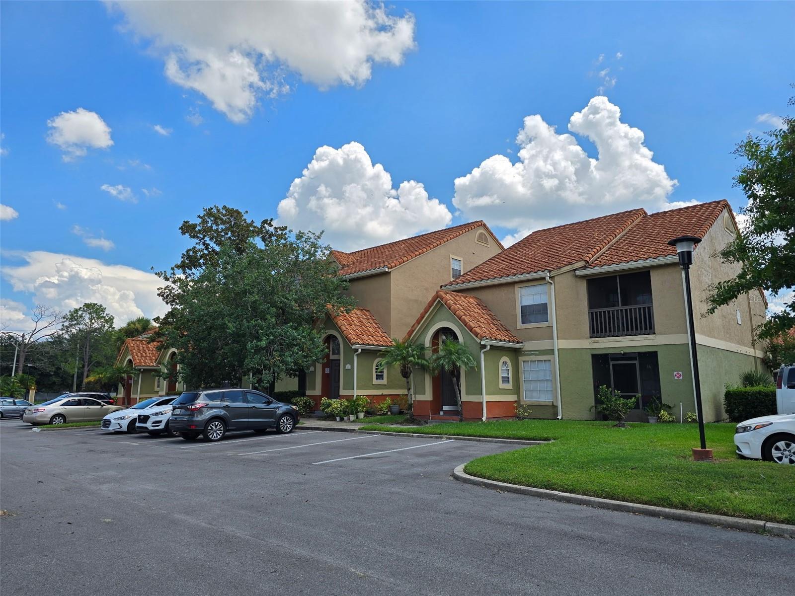 Image 4 of 16 For 409 Fountainhead Circle