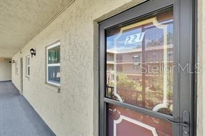 Image 3 of 37 For 11485 Oakhurst Road 221