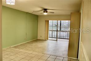 Image 4 of 37 For 11485 Oakhurst Road 221