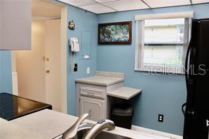 Image 7 of 37 For 11485 Oakhurst Road 221