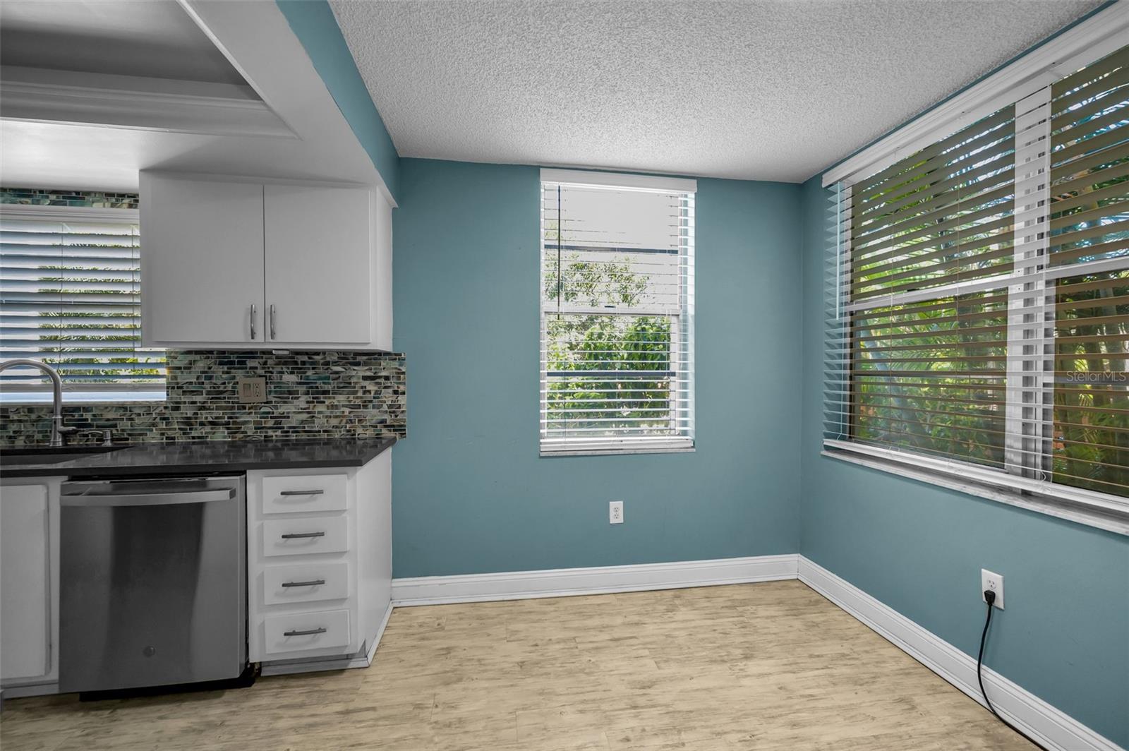 Image 17 of 34 For 2699 Seville Boulevard 105