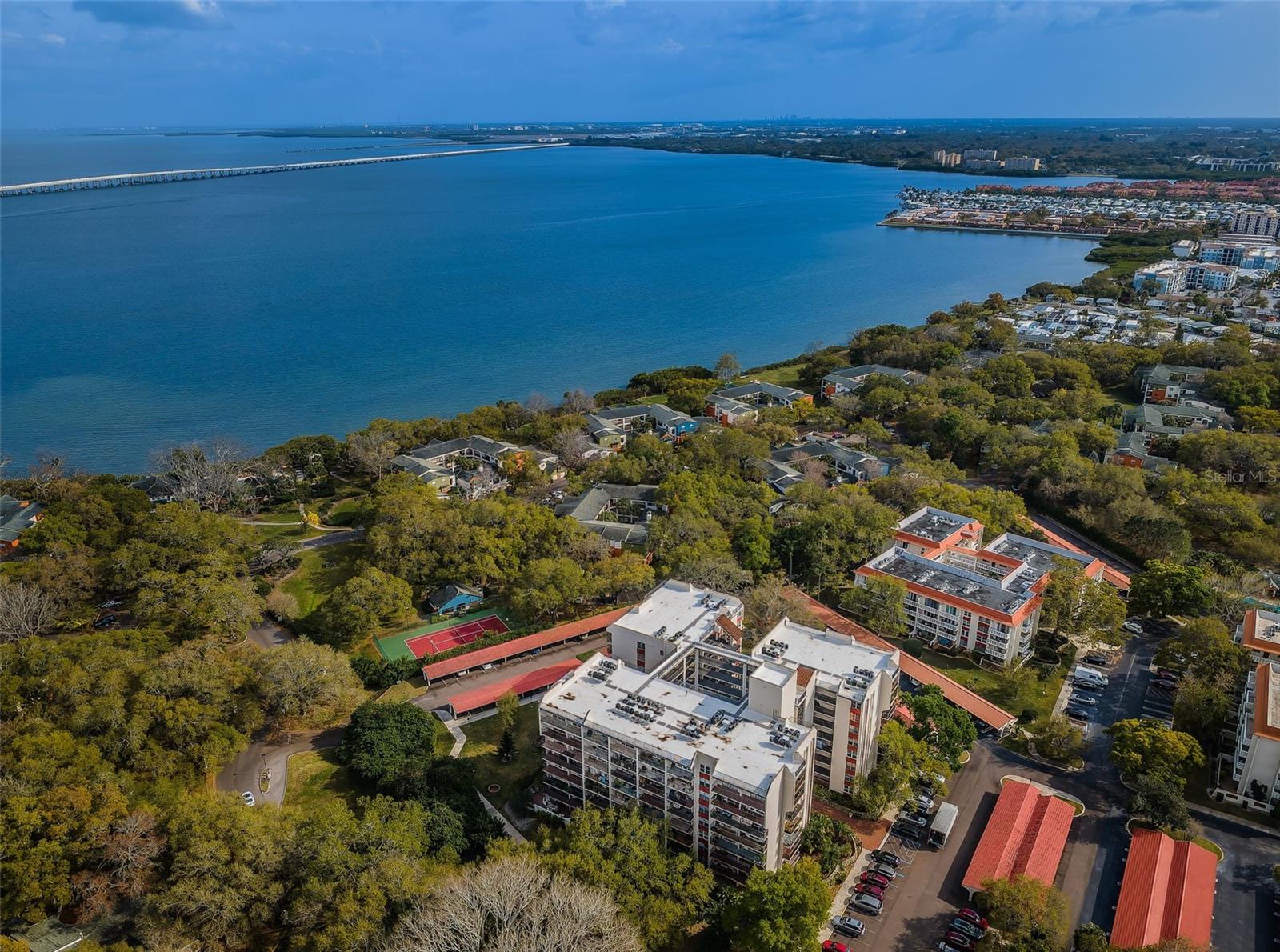 Image 3 of 34 For 2699 Seville Boulevard 105