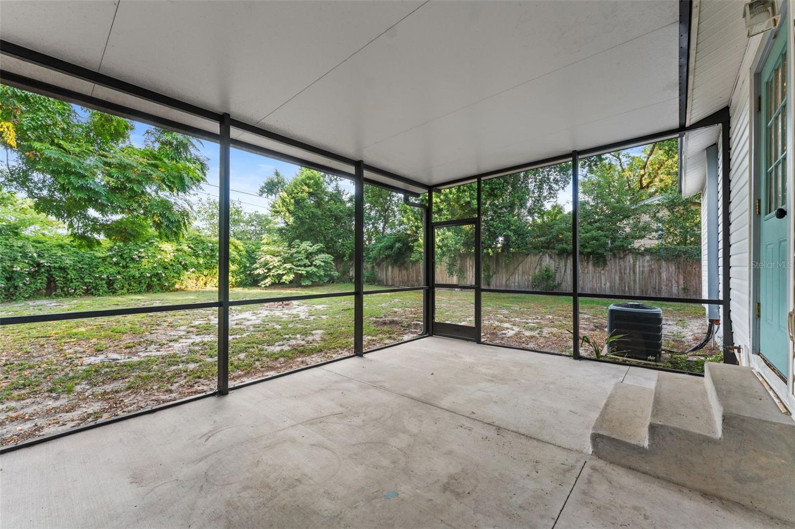 Image 18 of 26 For 8207 Ola Avenue